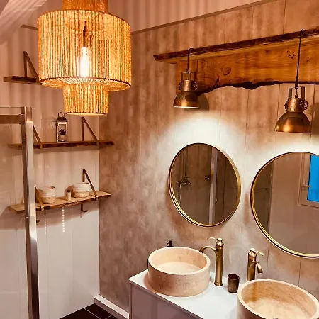 Maison De Village Ecusson - Entier - 160m2 - 4chambres - Centre - Terrasse - Climatise Apartmán Nîmes